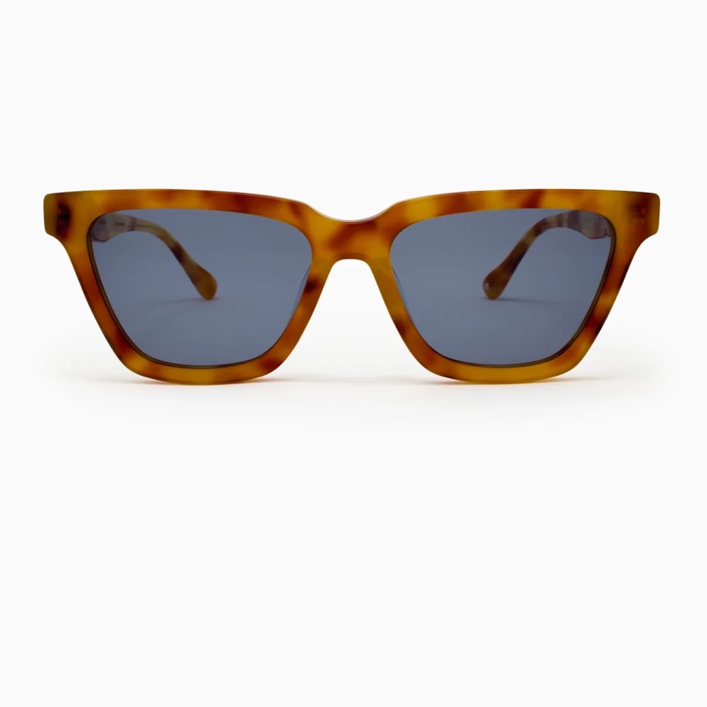 Apercu Eyewear Claire Rose 02 Sunglasses